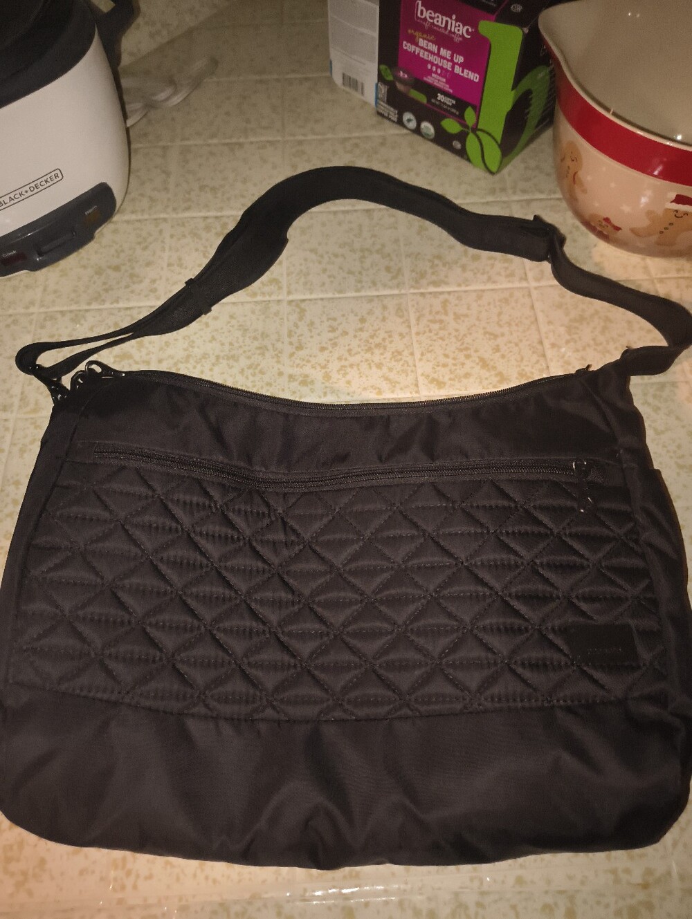 Black Pacsafe CS-Series Large Bag
